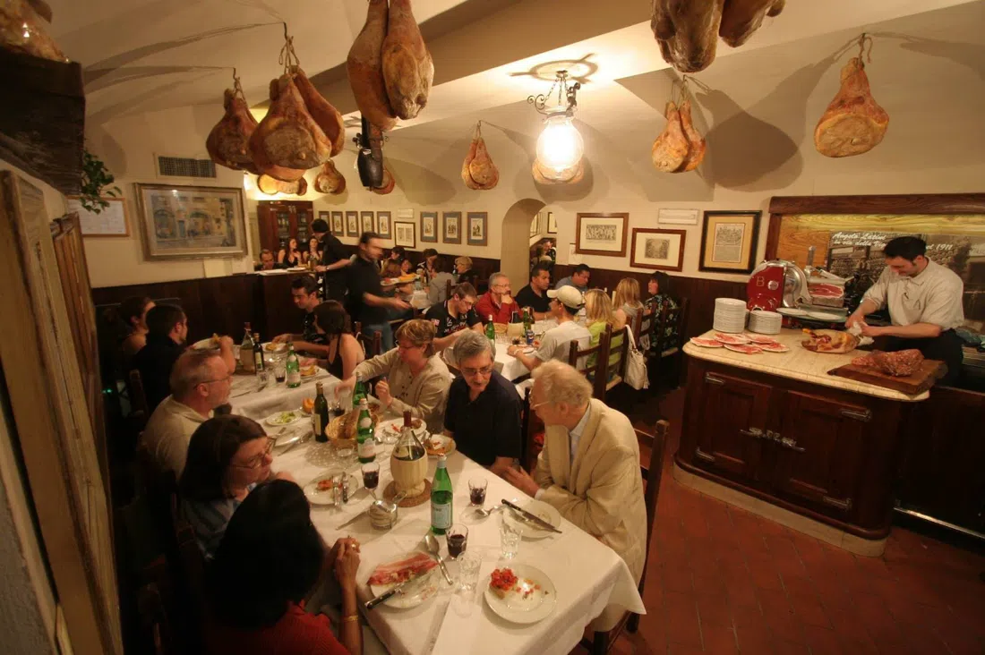 Il Latini, Florence