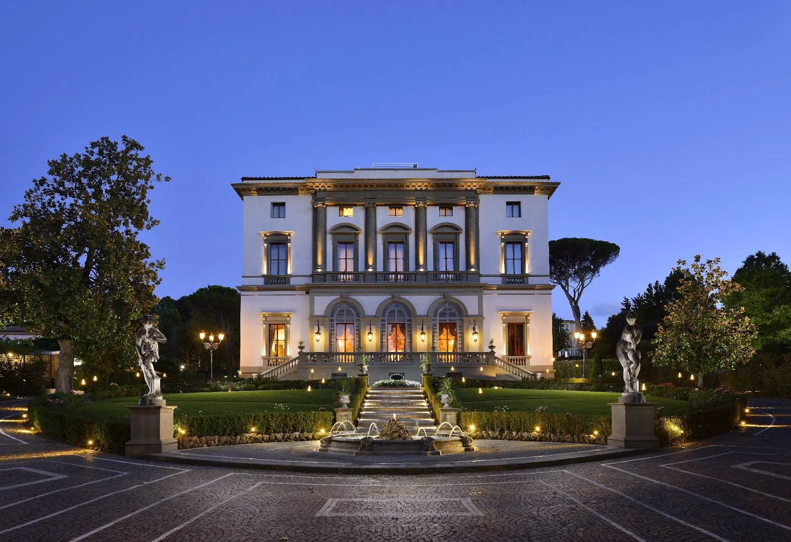 Villa Cora, Florencia